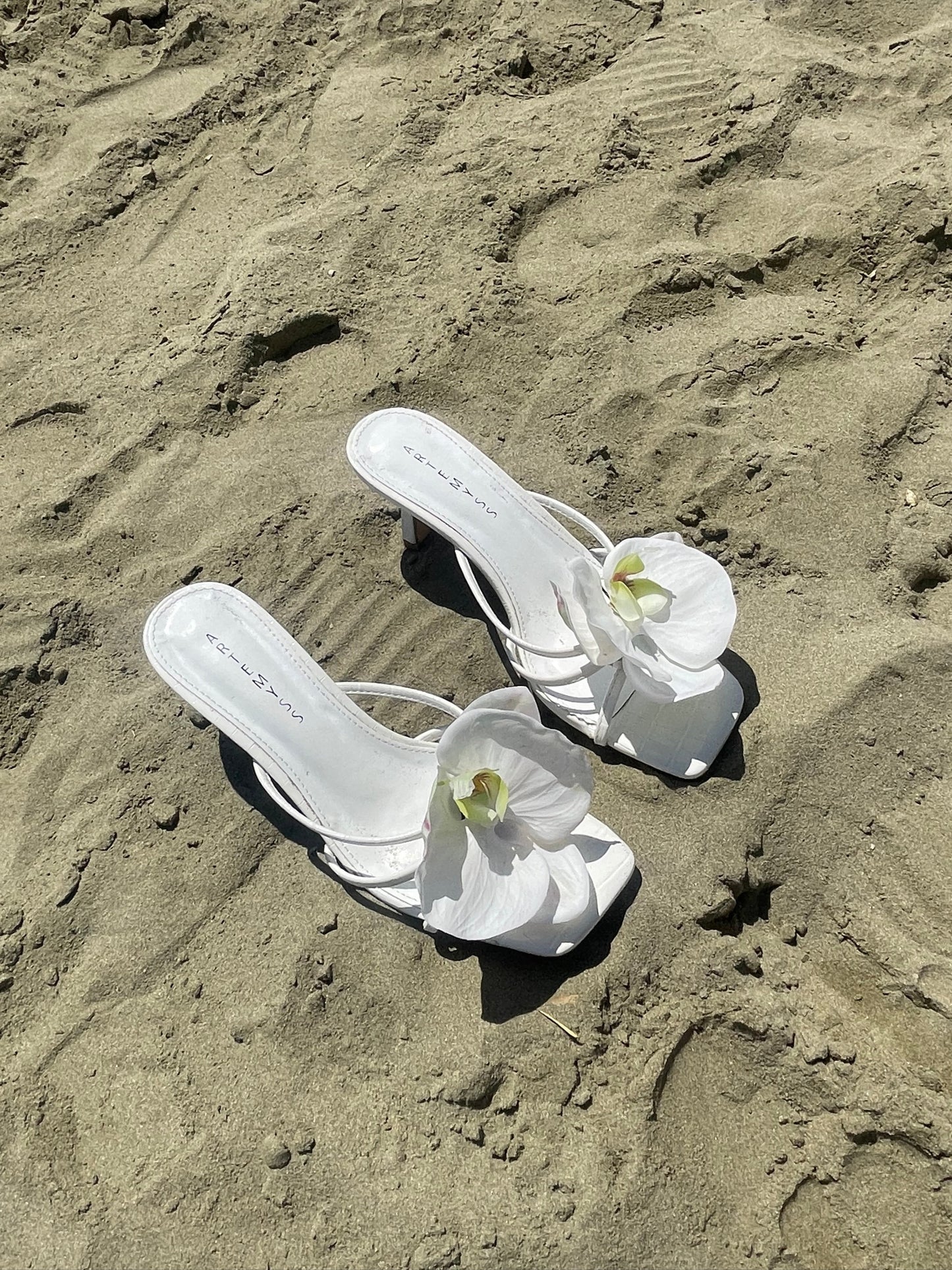 Artemis White Orchid Sandal