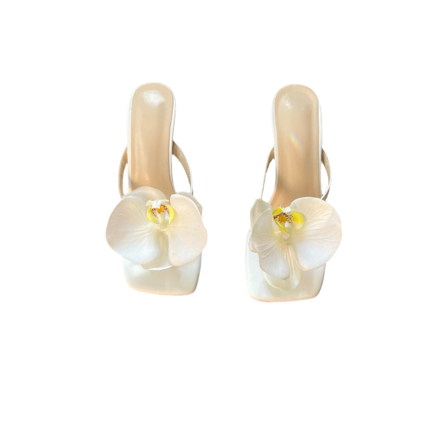 Artemis White Orchid Thong Sandal