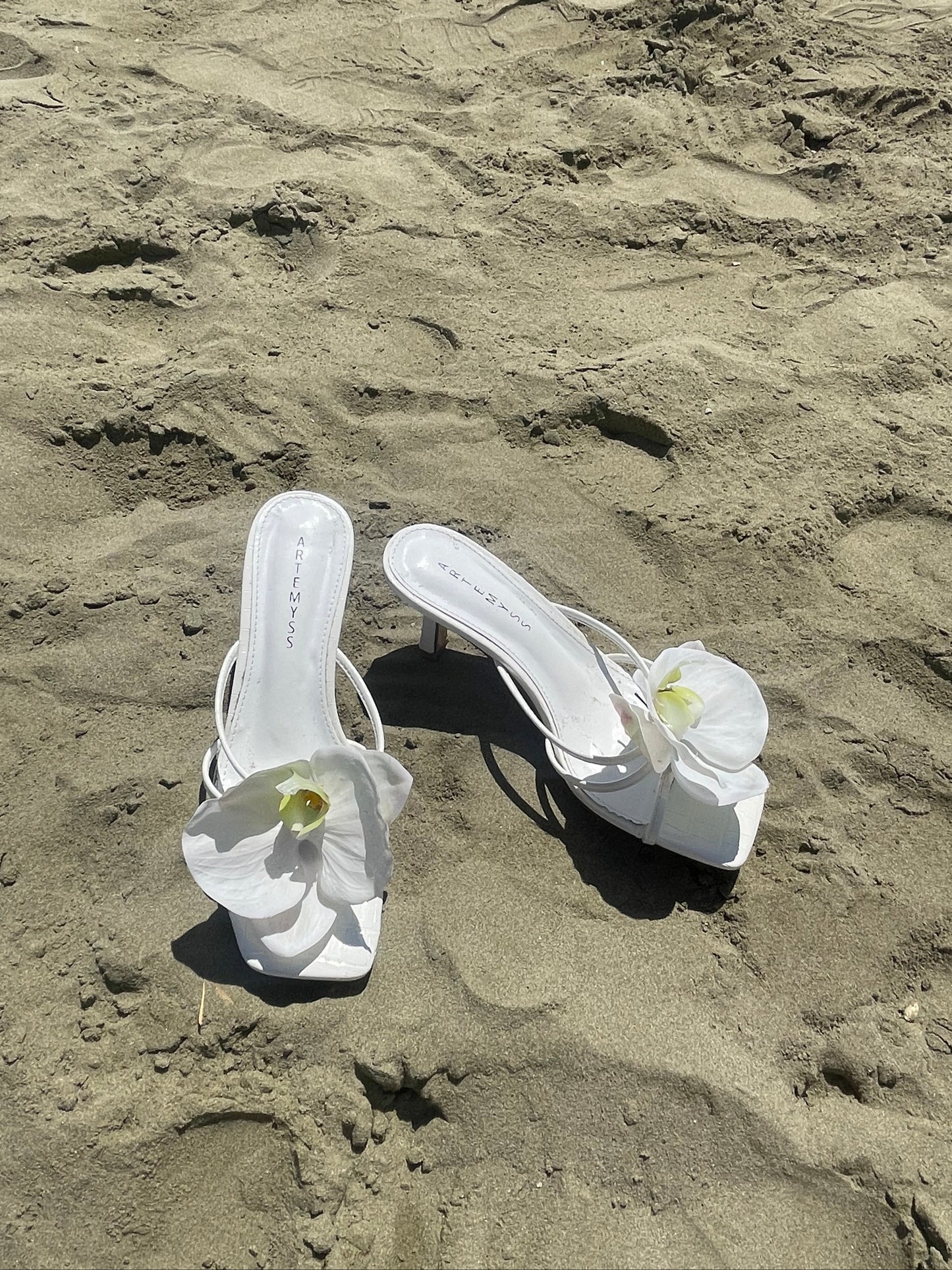 Artemis White Orchid Sandal