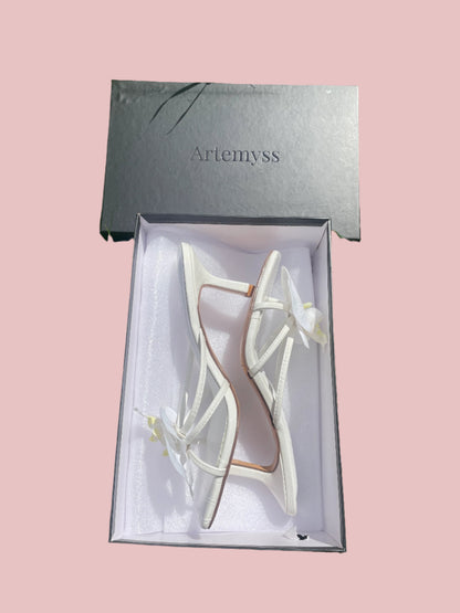 Artemis White Sandal