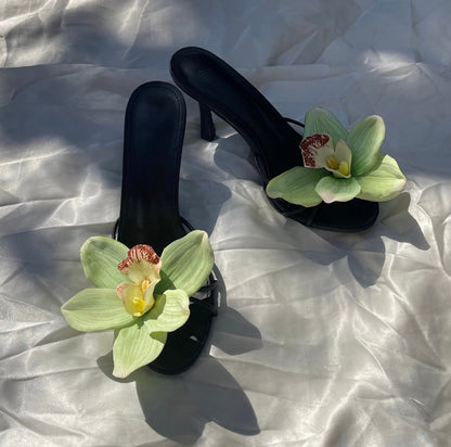 Joline Light Green Cymbidium Orchid Black Sandal